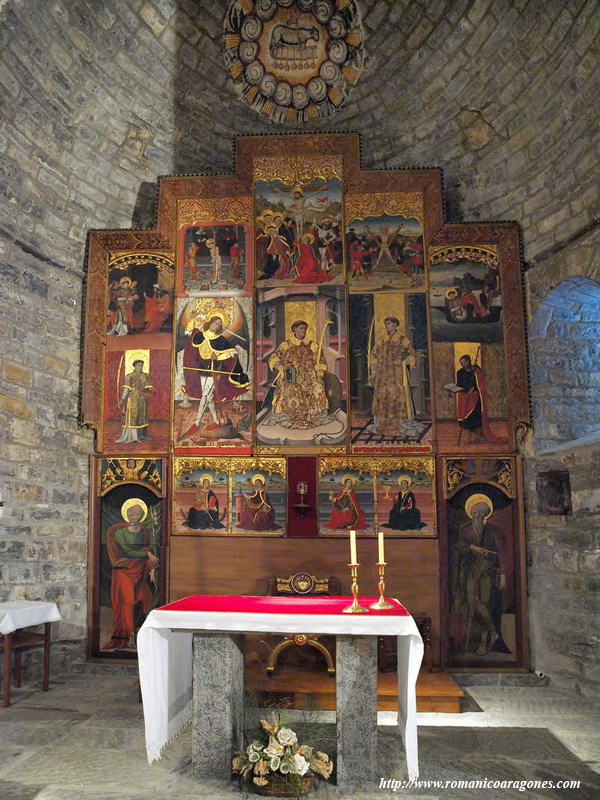 DETALLE DEL RETABLO DE SAN VICENTE